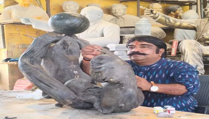 సంగారెడ్డి శిల్పికి అరుదైన గౌరవం సంగారెడ్డి శిల్పికి అరుదైన గౌరవం