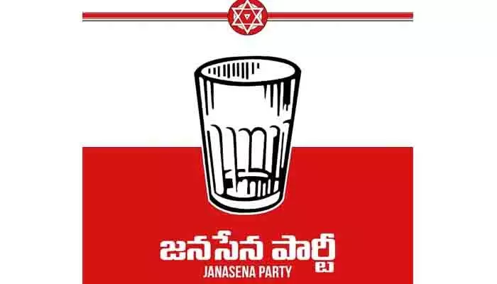 రాష్ట్ర రాజకీయాల్లో కొత్త సమీకరణల దిశగా జనసేన రాష్ట్ర రాజకీయాల్లో కొత్త సమీకరణల దిశగా జనసేన