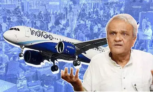 ఇండిగో ఎయిర్‌లైన్స్‌ను కేంద్రం జాతీయం చేయాలి: సీపీఐ నారాయణ డిమాండ్