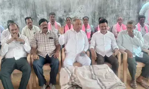 బెదిరింపుల‌కు పాలేరు ప్ర‌జ‌లు భ‌య‌ప‌డ‌రు : మాజీ ఎమ్మెల్యే కందాల ఉపేంద‌ర్ రెడ్డి