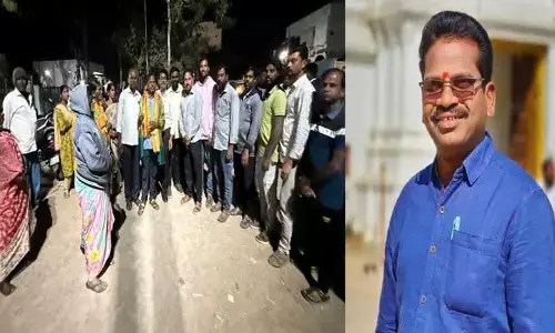 జైలు నుంచి జనంలోకి..ప్రచారంలో దూసుకుపోతున్న సర్పంచ్ అభ్యర్థి