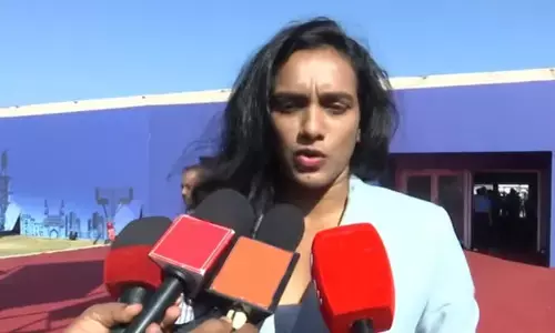 గ్లోబల్ సమ్మిట్‌లో పీవీ సింధు సందడి.. ఫ్యూచర్ సిటీలో క్రీడా మైదానాలపై హాట్ కామెంట్స్