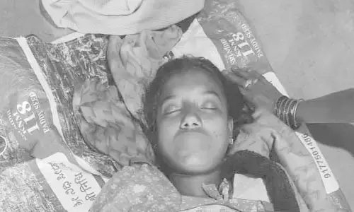 పుట్టింటికి వచ్చి.. మహిళ ఆత్మహత్య