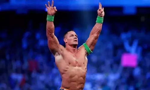 రిటైర్మెంట్ ప్రకటించిన WWE స్టార్