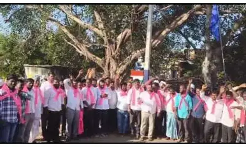 బీఆర్ఎస్‌లో చేరిన కాంగ్రెస్ నాయ‌కులు
