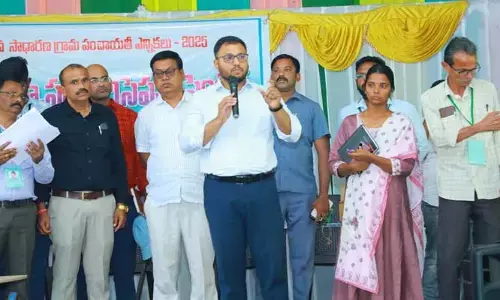పోలింగ్ సిబ్బంది  బాధ్యతాయుతంగా విధులు నిర్వహించాలి: కలెక్టర్