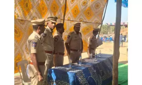 పోలింగ్ రోజు కఠిన నిబంధనలు