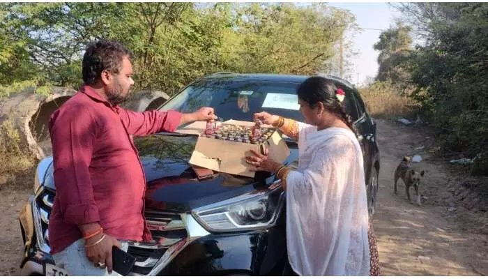 అక్రమ మద్యం సీజ్ అక్రమ మద్యం సీజ్