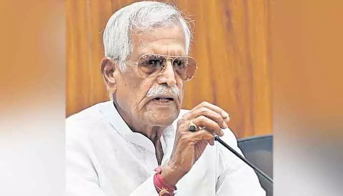 కేంద్ర విత్తన చట్టం ముసాయిదాలో సవరణలు చేయాలి.. రైతు కమిషన్ చైర్మన్ కోదండరెడ్డి కేంద్ర విత్తన చట్టం ముసాయిదాలో సవరణలు చేయాలి.. రైతు కమిషన్ చైర్మన్ కోదండరెడ్డి