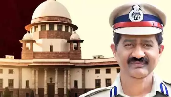 ఫోన్ ట్యాపింగ్ కేసులో ప్రభాకర్ రావుకు షాక్.. రేపు సరెండర్ కావాలని సుప్రీంకోర్టు ఆదేశం ఫోన్ ట్యాపింగ్ కేసులో ప్రభాకర్ రావుకు షాక్.. రేపు సరెండర్ కావాలని సుప్రీంకోర్టు ఆదేశం