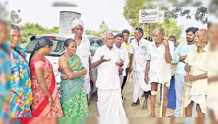 95 ఏళ్ల వయసులో సర్పంచిగా గెలిచిన మాజీ మంత్రి తండ్రి 95 ఏళ్ల వయసులో సర్పంచిగా గెలిచిన మాజీ మంత్రి తండ్రి
