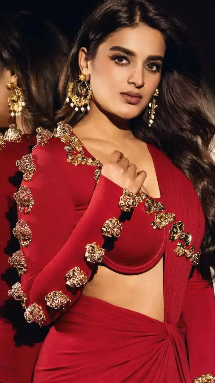 Nidhhi Agerwal