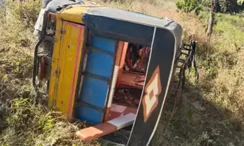 ఏపీలో మరో ఘోర ప్రమాదం.. ముగ్గురు దుర్మరణం
