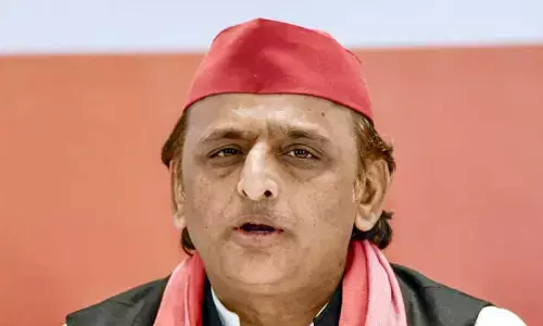 వేర్వేరు పార్టీల్లో ఉన్నా మేమంతా ఒక్కటే.. తెలంగాణలో అఖిలేష్ యాదవ్ కీలక వ్యాఖ్యలు