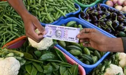 Retail Inflation: నవంబర్‌లో 0.71 శాతానికి పెరిగిన రిటైల్ ద్రవ్యోల్బణం