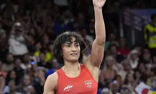 మళ్లీ వస్తున్నా.. వినేశ్ ఫొగట్ సంచలన నిర్ణయం