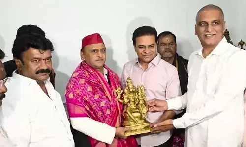 కేసీఆర్‌ను కలుస్తా: అఖిలేష్ యాదవ్
