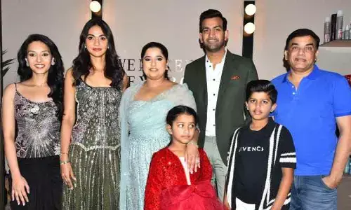 హైదరాబాద్‌లో తొలి తరహా లగ్జరీ మేకప్ స్టూడియో