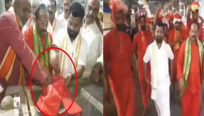 ఇంద్రకీలాద్రి దుర్గగుడిలో అపచారం.. భవానీ భక్తుల ఇరుముడిని విప్పిన చైర్మన్, ఈవో ఇంద్రకీలాద్రి దుర్గగుడిలో అపచారం.. భవానీ భక్తుల ఇరుముడిని విప్పిన చైర్మన్, ఈవో