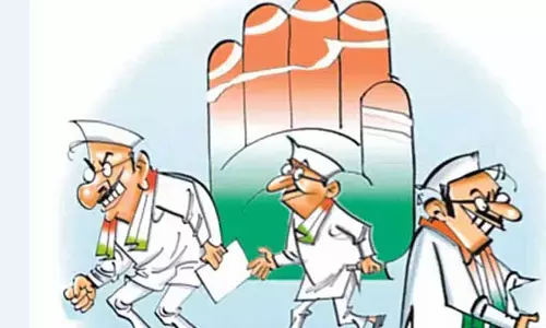 Group politics: రాష్ట్రమంతా ఒక తీరు.. నడిగడ్డలో మరోతీరు