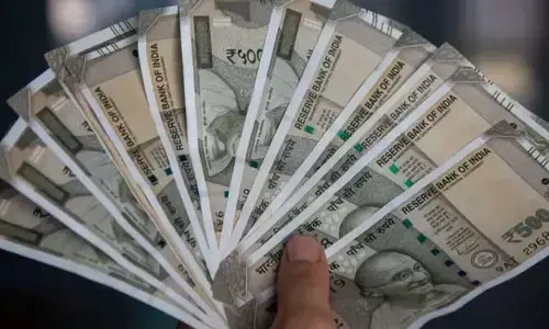 Fake Notes: మహిళా పొదుపు సంఘాల్లో నకిలీ నోట్లు కలకలం
