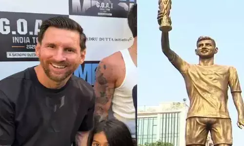 Messi: కొనసాగుతున్న మెస్సి ఇండియా టూర్.. 70 అడుగుల మెస్సి విగ్రహం ఆవిష్కరణ