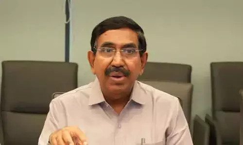 మంత్రి చొరవ.. అడిగిన వెంటనే రోడ్డు పనులు