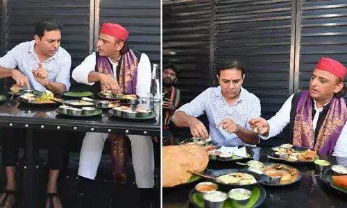 రామేశ్వరం కేఫ్ వేదికగా రాజకీయ ముచ్చట్లు..! కేటీఆర్‌తో అఖిలేశ్ యాదవ్ టిఫిన్