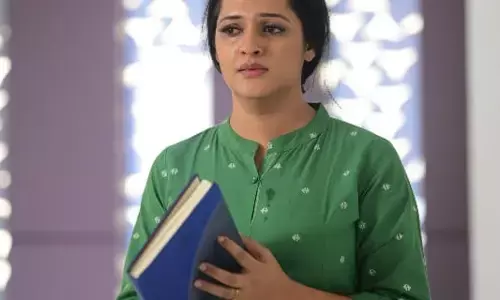 కొత్త ఏడాదిలో ‘విచిత్రి’