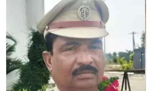 ఎస్ఐ ఉద్యోగానికి రాజీనామా..ఎన్నికల్లో పోటీ చేసి ఓడిపోయిన అభ్యర్థి
