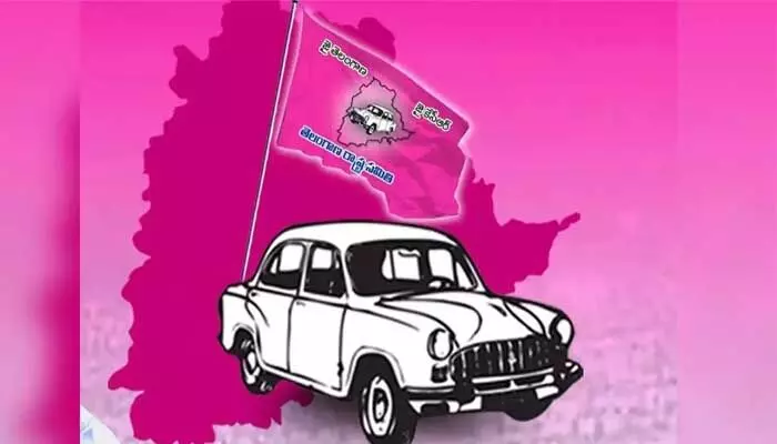 బీఆర్ఎస్ నుంచి మాజీ సర్పంచ్ సస్పెండ్ బీఆర్ఎస్ నుంచి మాజీ సర్పంచ్ సస్పెండ్