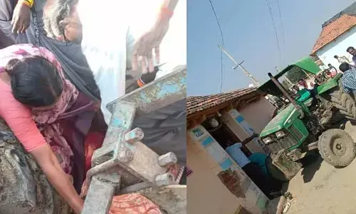 సర్పంచ్ ఎన్నికల్లో ఓడిన అభ్యర్థి ఇంటి పై ట్రాక్టర్ తో దాడి