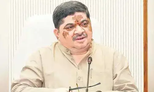 ఉపాధి హామీ పథకాన్ని నిర్వీర్యం చేసే కుట్ర.. కేంద్రంపై మంత్రి పొన్నం ఫైర్