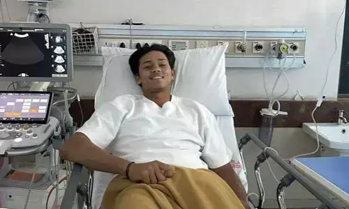 ఆస్పత్రి బెడ్ పై టీమిండియా క్రికెటర్.. ఫోటో వైరల్