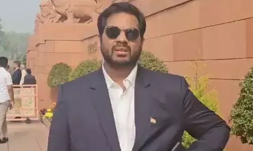 గాడ్సే చంపేసినట్లే మోడీ సర్కార్ గాంధీ పేరును చంపేసింది: ఎంపీ గడ్డం వంశీకృష్ణ