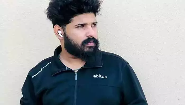 భారీ వర్షాలు.. యూఏఈలో గోడ కూలి కేరళ యువకుడు మృతి భారీ వర్షాలు.. యూఏఈలో గోడ కూలి కేరళ యువకుడు మృతి