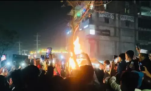 బంగ్లాదేశ్‌లో తీవ్ర ఉద్రిక్తత.. భారత్‌కు వ్యతిరేకంగా ఆందోళనలు