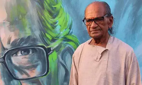 ప్రముఖ విగ్రహ శిల్పి రామ్ వంజీ సుతార్ మరణం పట్ల కేసీఆర్ సంతాపం