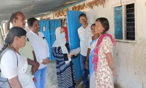 సర్వేను పకడ్బందీగా చేయాలి : అధికారి  డాక్టర్ శిరీన్