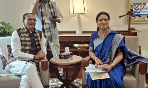 ఆర్థిక అభివృద్ధికి రోడ్ల కనెక్టివిటీ చాలా కీలకం: డీకే అరుణ