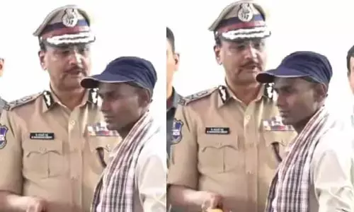 ఎక్క‌డున్నా ఇంటికి రా బిడ్డ‌.. మావోయిస్టు తండ్రి ర‌వి
