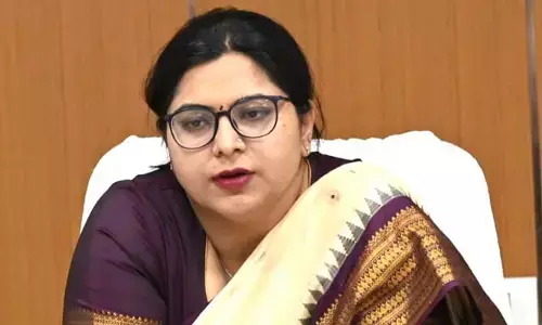 సర్పంచ్ ఎన్నికల్లో ప్రజల స్పందన అద్భుతం: కలెక్టర్