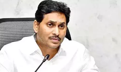 ఇందాపూర్‌ డెయిరీ చంద్రబాబుదే.. ఇదిగో ప్రూఫ్:  మాజీ సీఎం జగన్