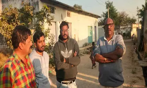 మంచి నీటిని తాపి పుణ్యం కట్టుకోండి సారు