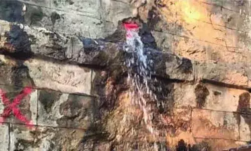 కాండ్యూడ్ లీకేజీ! మణికొండ పరిధిలో నీటి వృథా