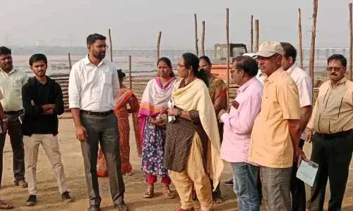 భక్తులకు కనువిందు చేసేలా రివర్ ఫెస్టివల్