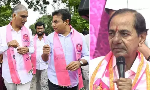 దూకుడు పెంచిన కేసీఆర్.. ఫామ్⁭హౌస్⁭లో కీలక సమావేశం