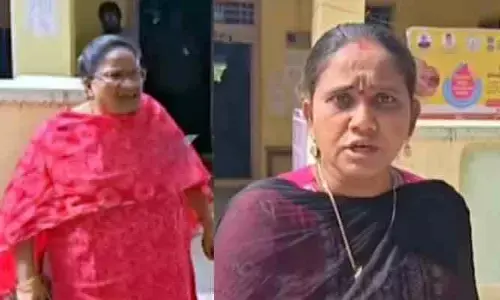 బాబోయ్ ఈవిడేం ఎమ్మార్వో.... కట్టలు తెంచుకున్న ఆగ్రహం