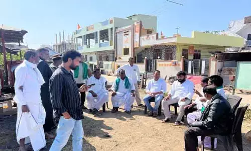 సోయా పంటను ప్రభుత్వం వెంటనే కొనుగోలు చేయాలి : రైతు సంఘం అధ్యక్షుడు ఇట్టెడి మోహన్ రెడ్డి.