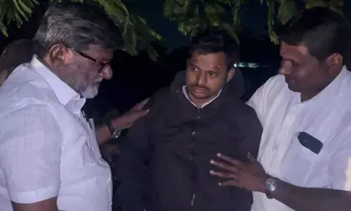 మానవత్వం చాటిన ఒబెదుల్లా కొత్వాల్